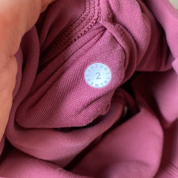 Align 25” misty merlot size 2 lululemon euc - Picture 7 of 13